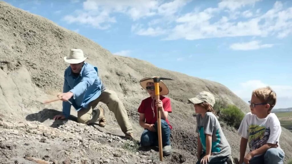 Rare T rex fossil found by boys