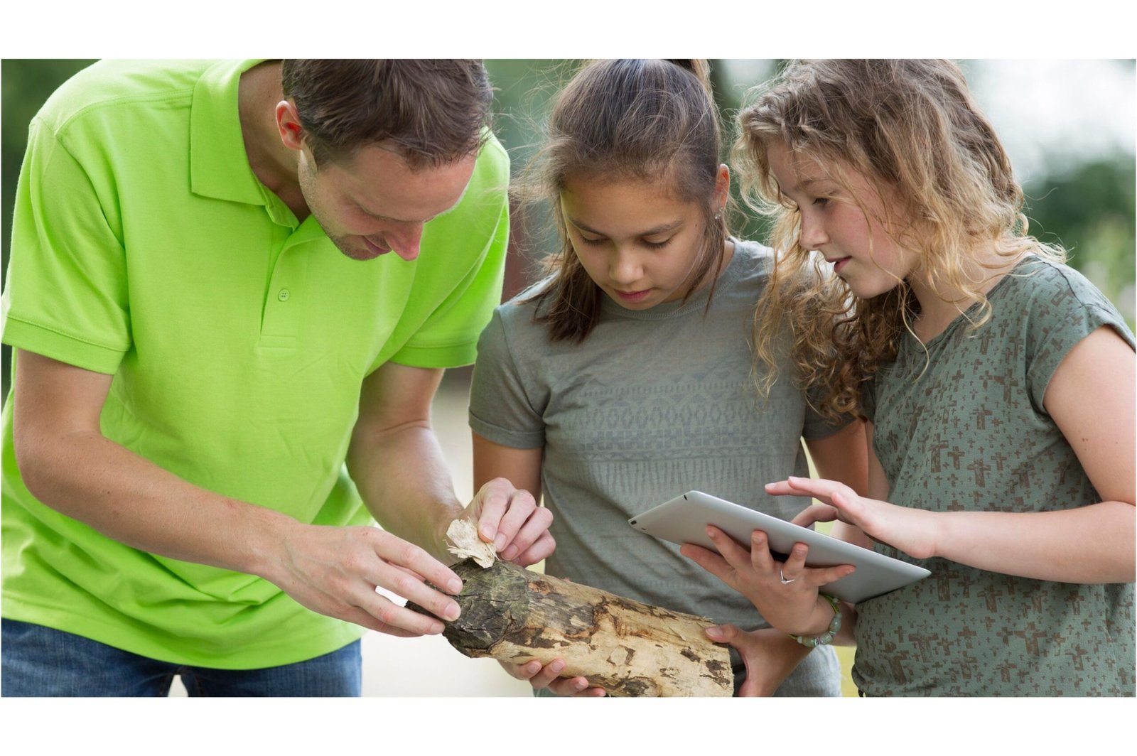 The Rise of Women in STEM Why More Young Women Are Choosing Careers in Biology and Ecology