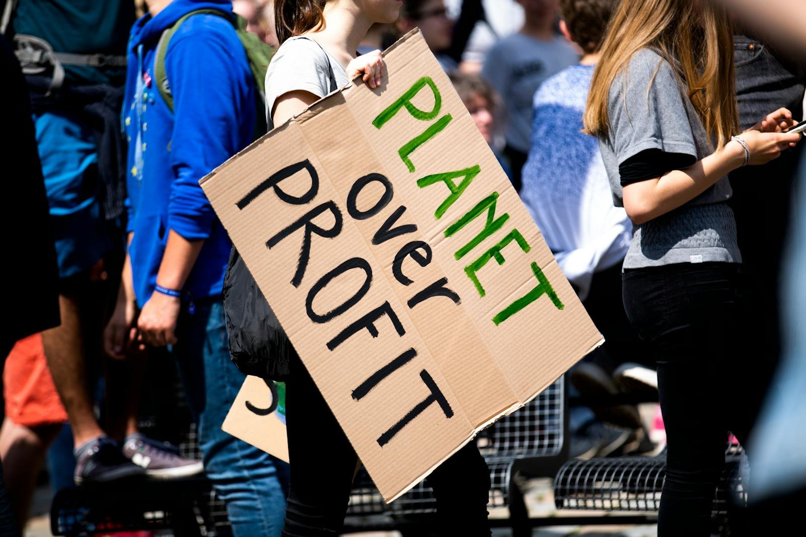 How Teens Are Leading the Fight Against Climate Change: Inspiring Stories of Youth Activism