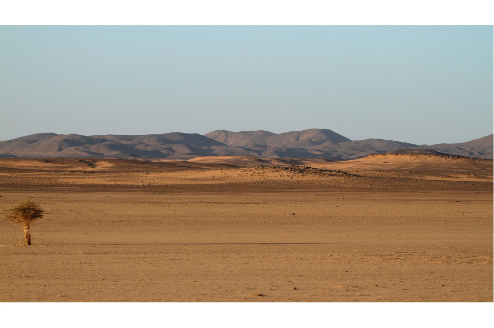 The City Beneath the Sand: Lost Civilizations of the Sahara