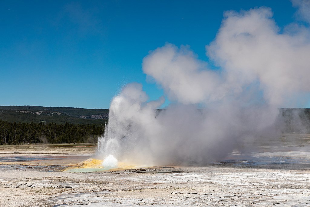 Yellowstone supervolcano