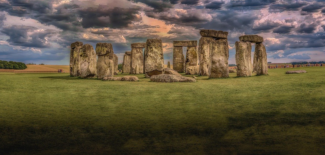 The Time Stonehenge Was Rebuilt: What Few People Know About the Monument’s 20th-Century Restoration