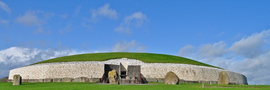 Newgrange, megaliths