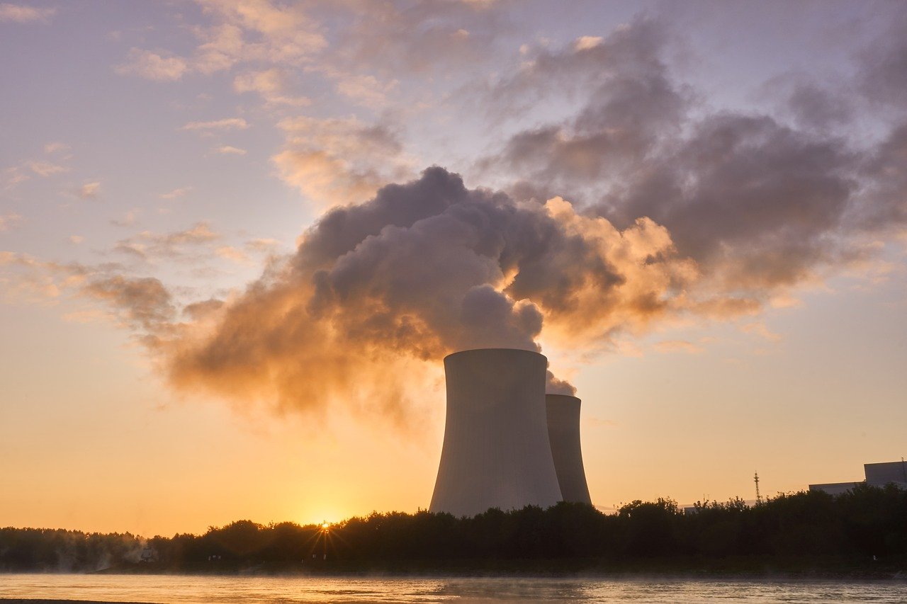 France's Nuclear Energy Strategy (image credits: pixabay)