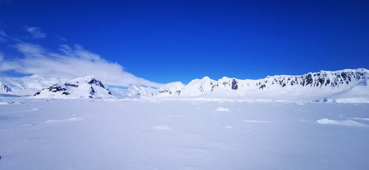 Antarctic Ice (image credits: pixabay)
