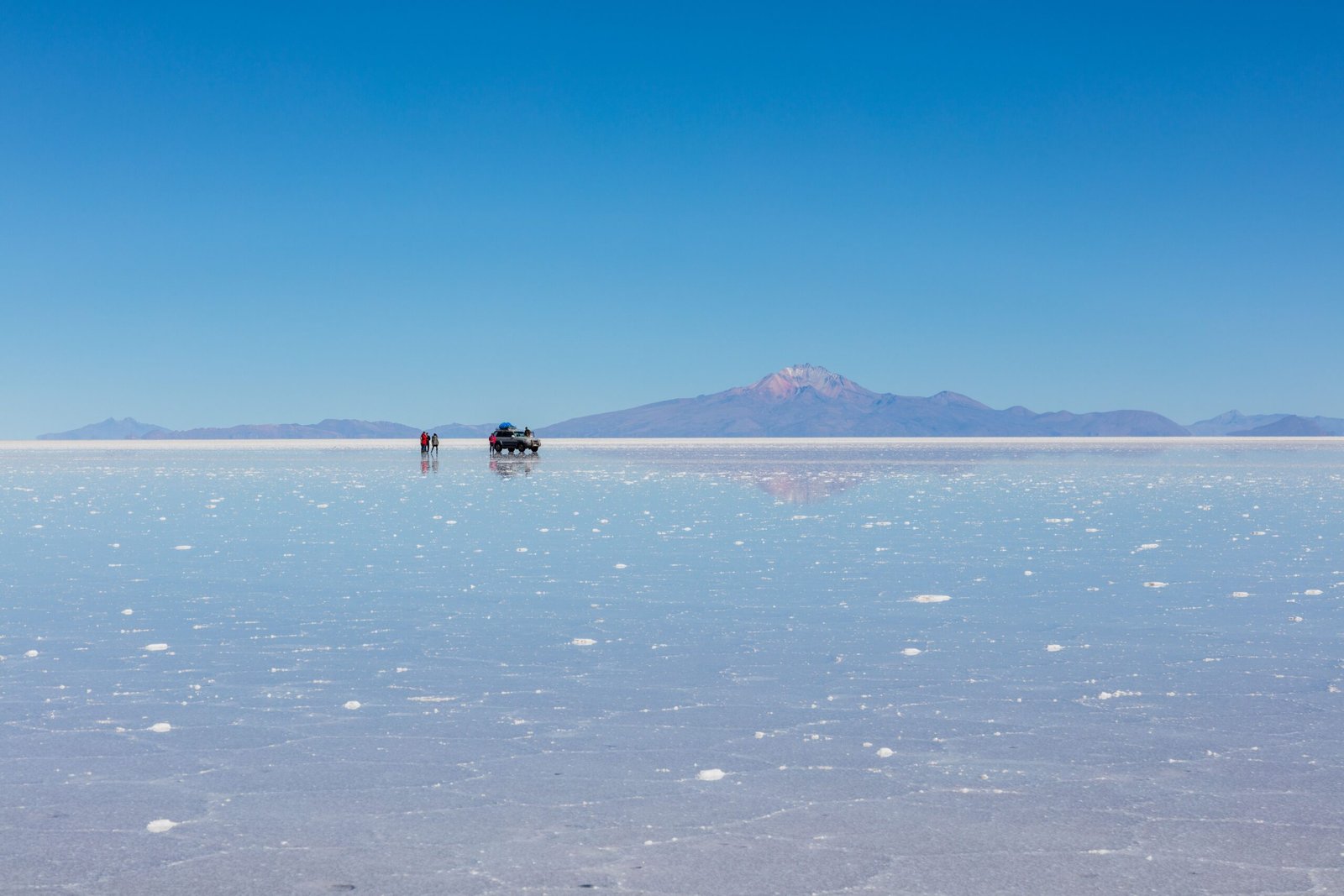 1. Salar de Uyuni, Bolivia (image credits: wikimedia)