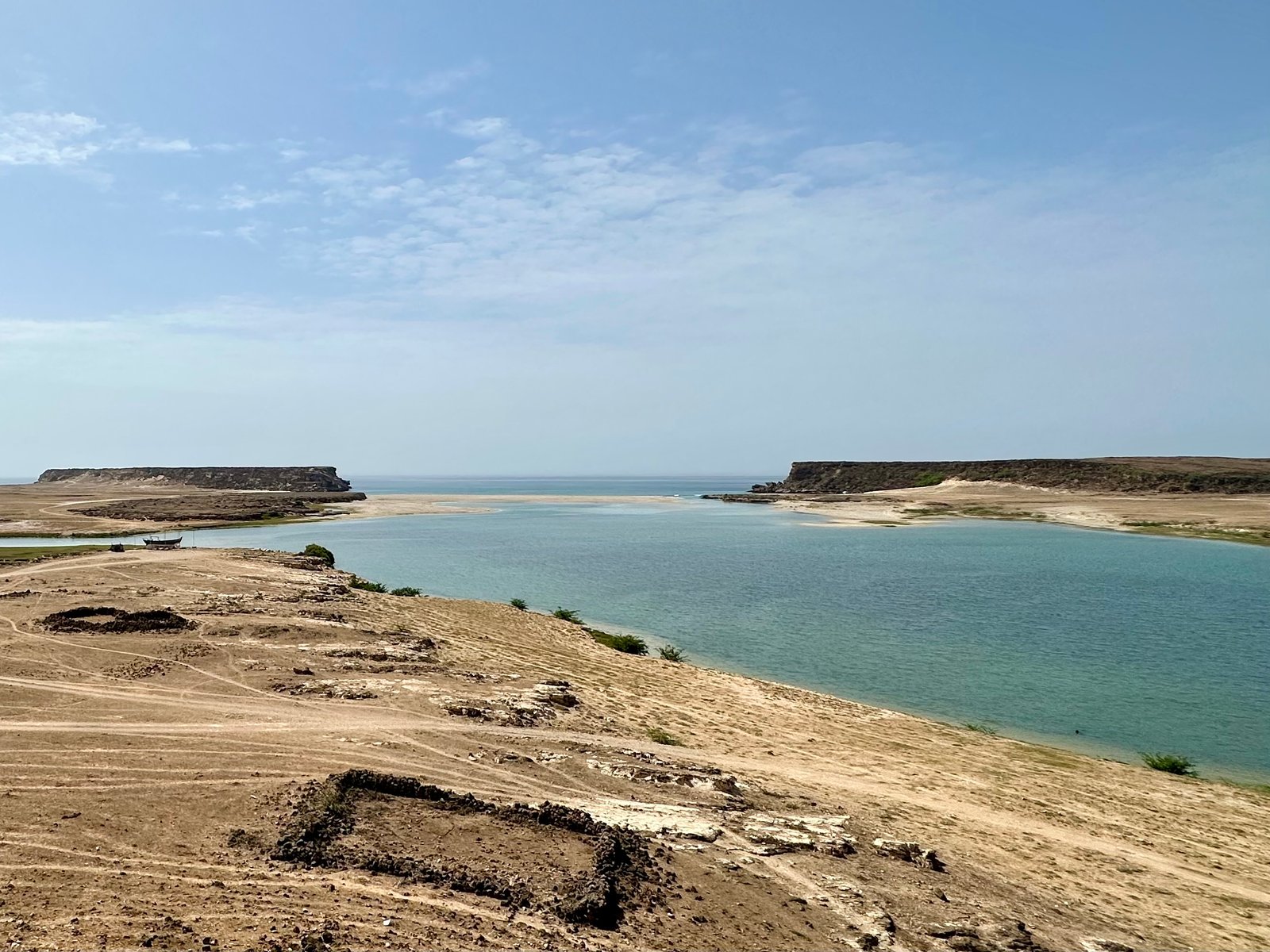 The Birth of a Sandbar (image credits: wikimedia)