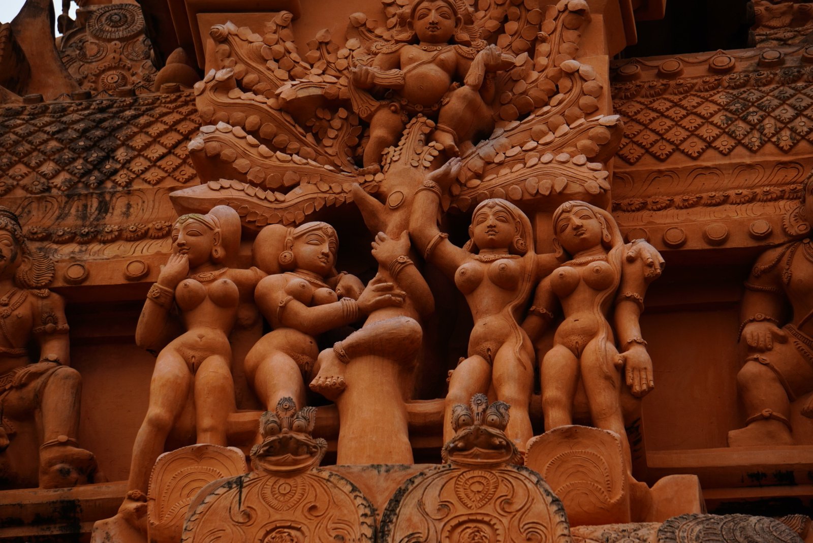 Deciphering the Role of the Chola Dynasty (image credits: wikimedia)