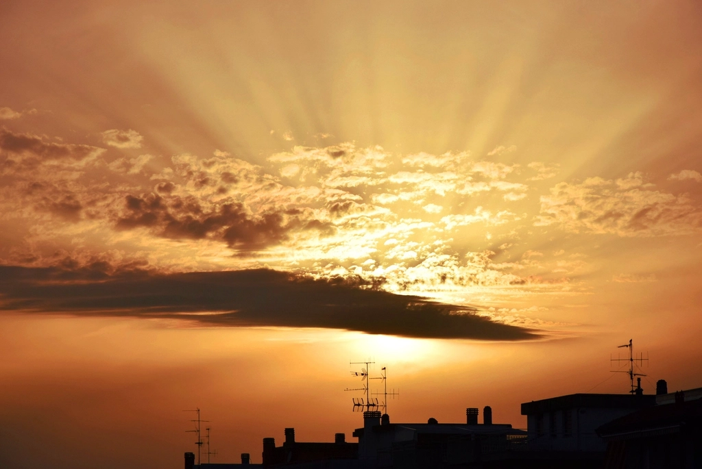 Cloud Cities in Science Fiction (image credits: rawpixel)