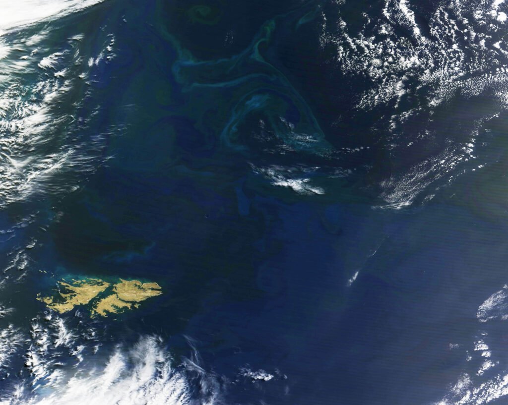 The Science of Sky Islands: Could Floating Landmasses Like in Video Games Ever Exist?