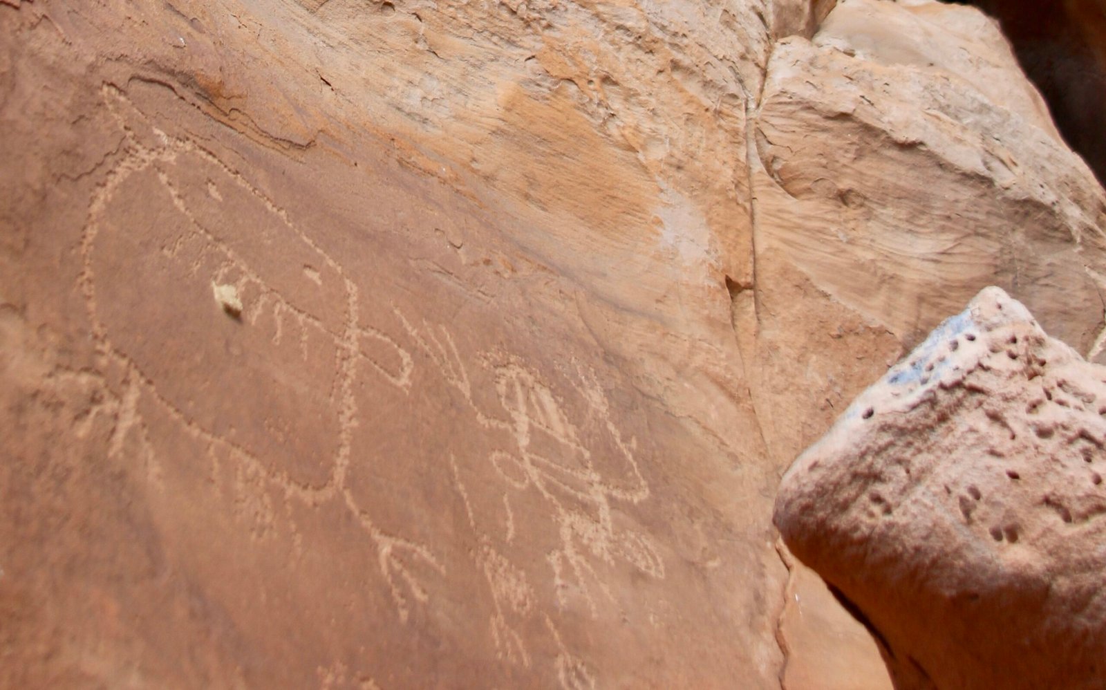 The Role of Oral Traditions in Understanding the Carvings (image credits: wikimedia)