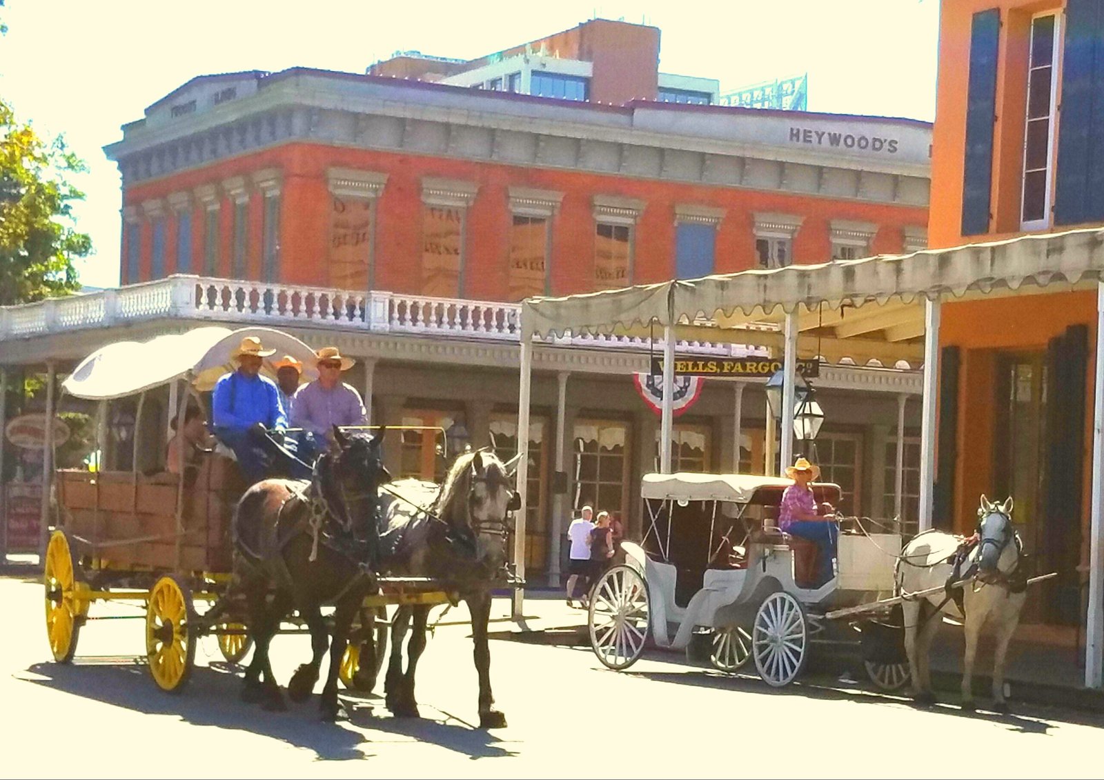 The Lure of Gold: A Brief History (image credits: wikimedia)