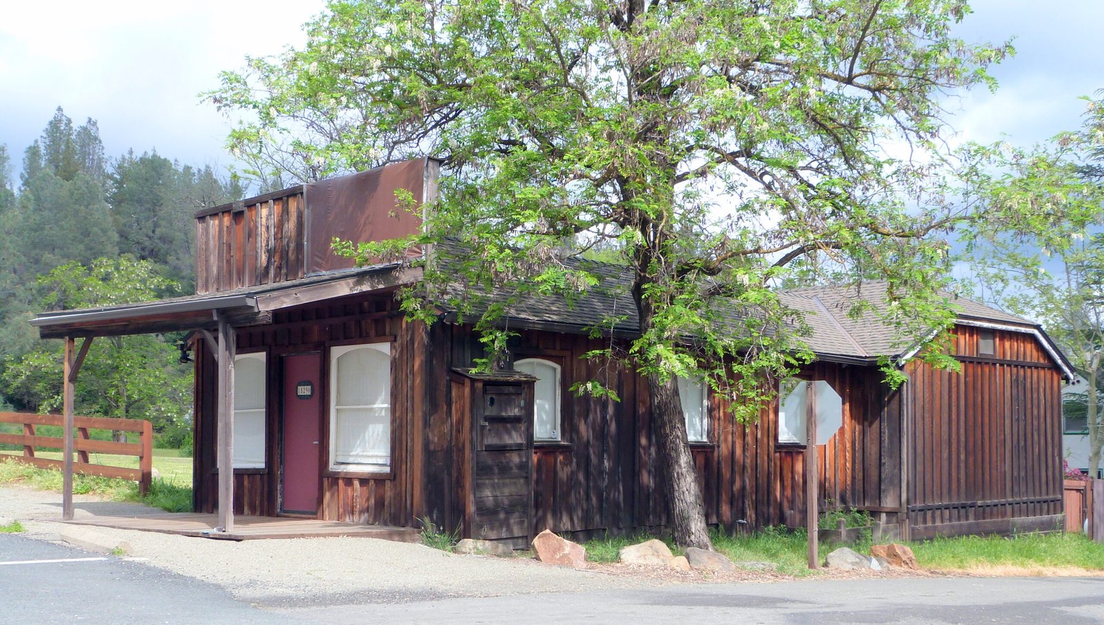 Shasta: The Queen City of the North (image credits: wikimedia)