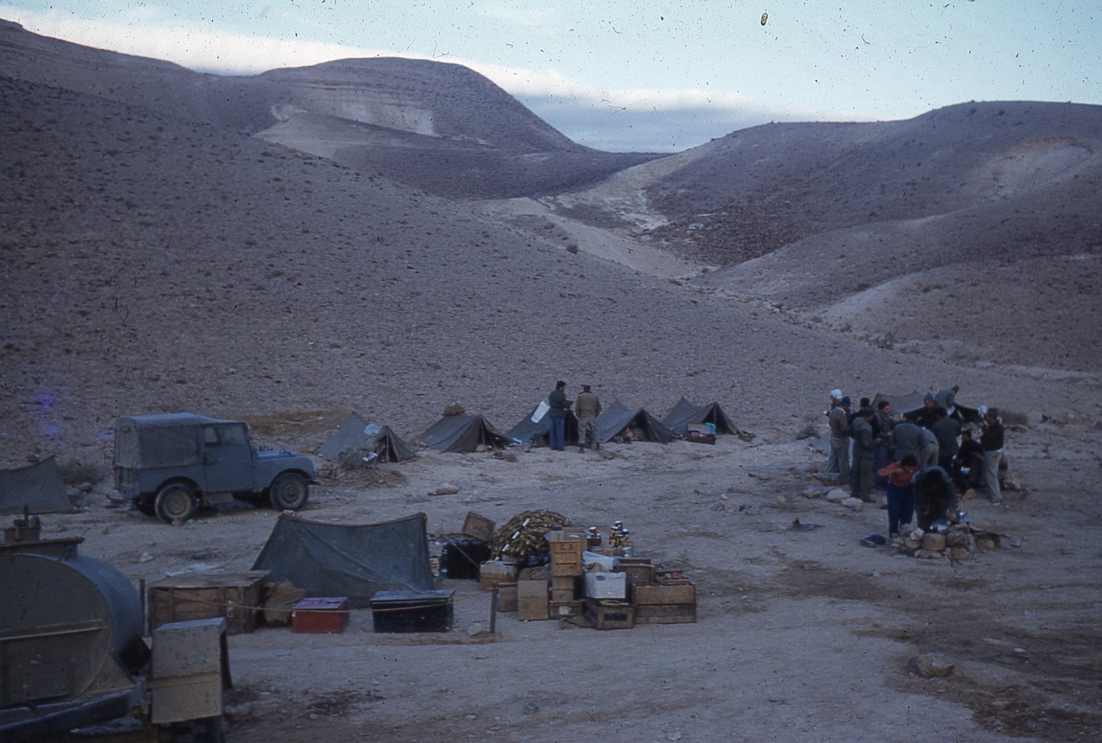 Archaeological Challenges in Arid Environments (image credits: wikimedia)