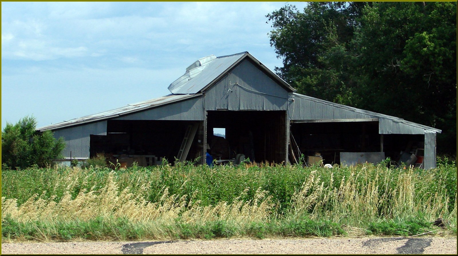 The Rise and Fall of Midwest Towns (image credits: wikimedia)