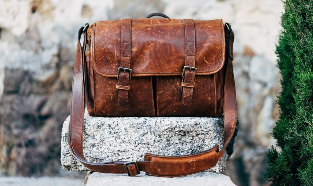 Leather bag.