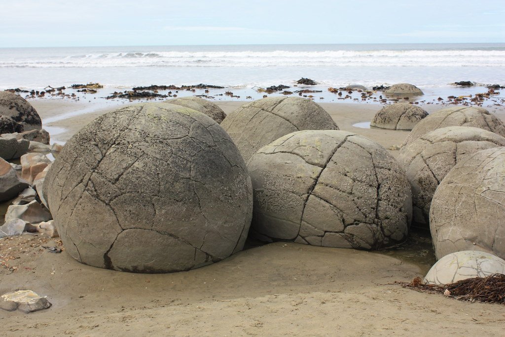 Moeraki Boulders