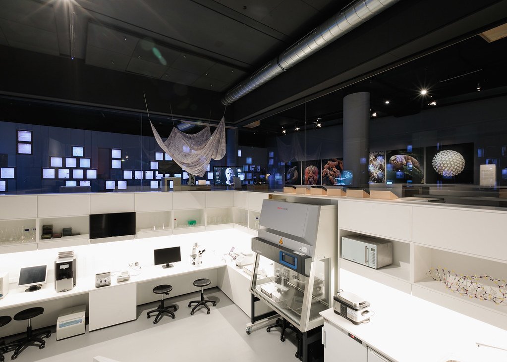 BioLab, CRISPR