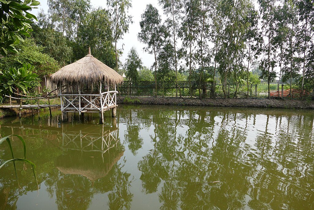 Ecovillage, sustainable living