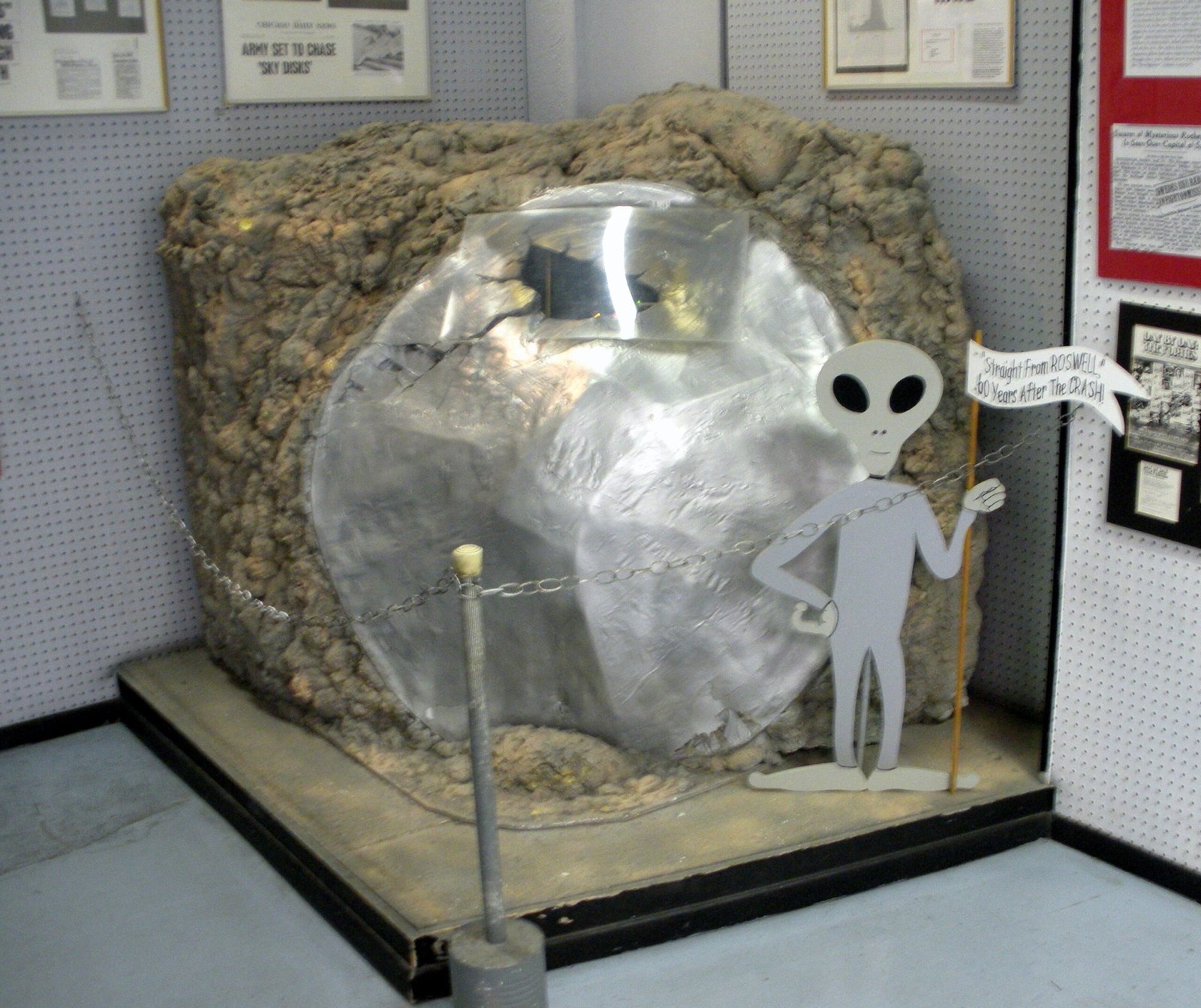 New Mexico’s Alien Connection: The Science Behind the Roswell UFO Phenomenon