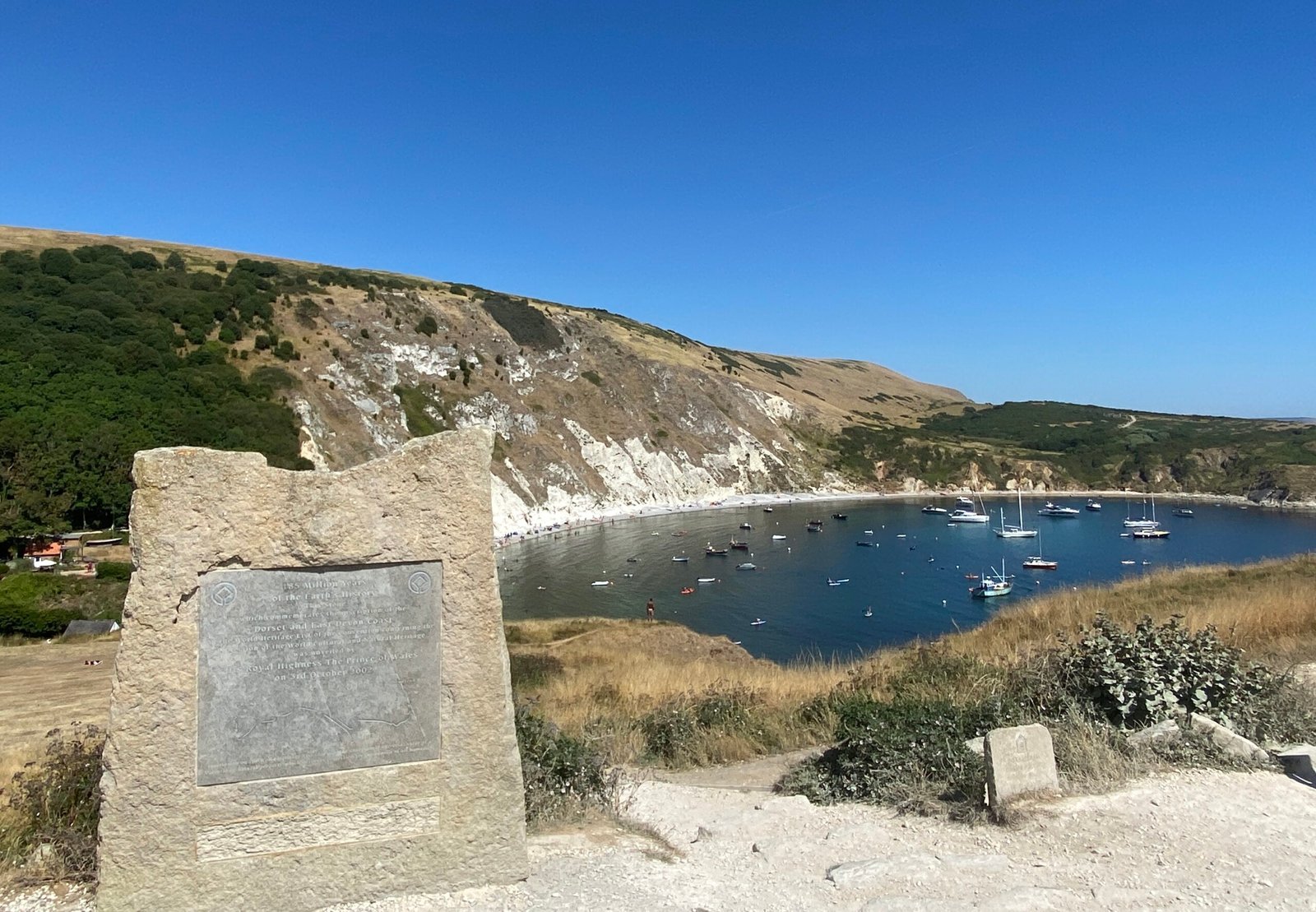 The Enigmatic Jurassic Coast (image credits: wikimedia)
