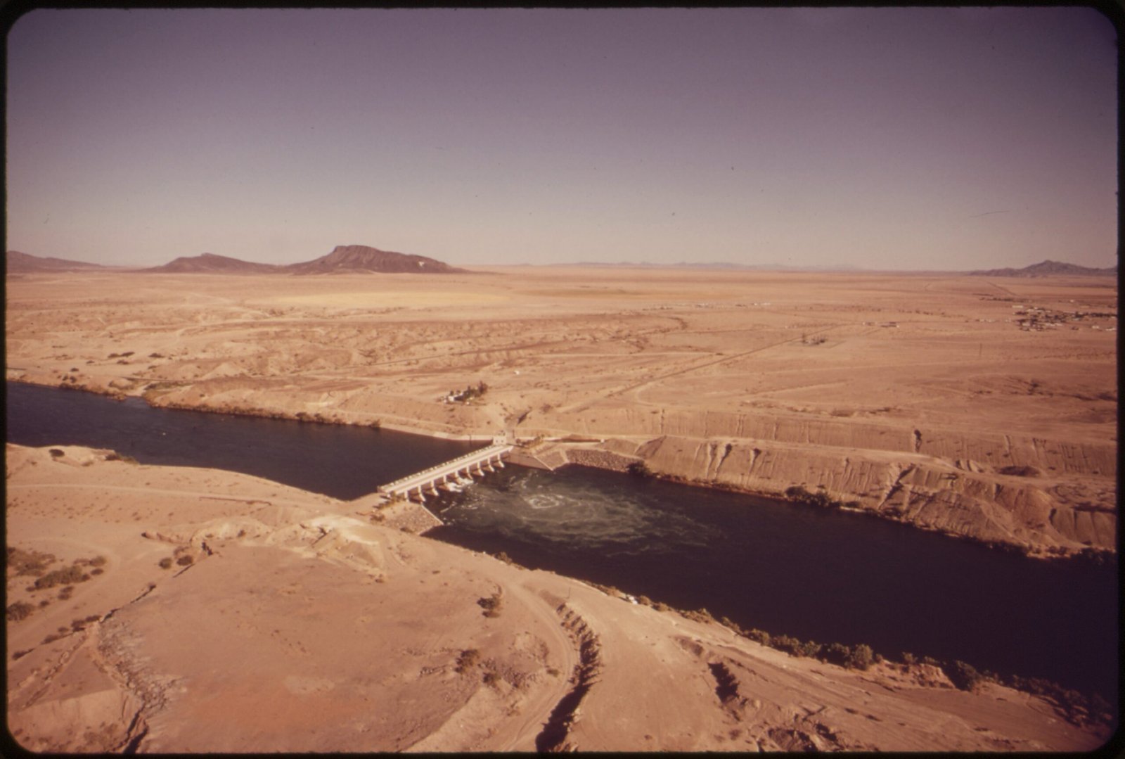 Desert Engineering: How Water Infrastructure Carved Cities Into the Arid Southwest