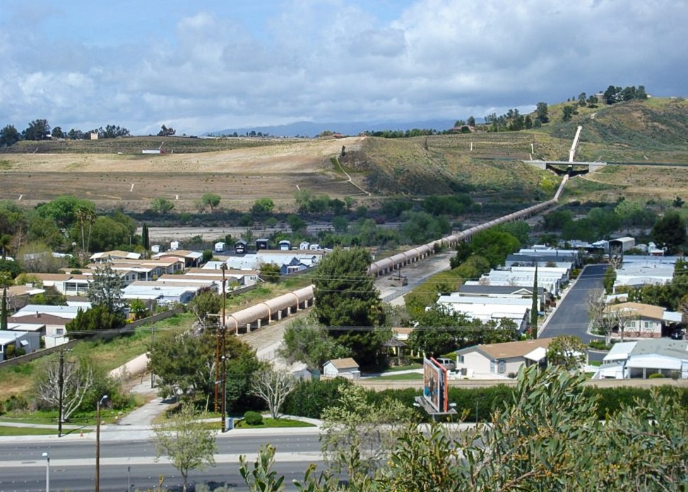 Building the Los Angeles Aqueduct: A Herculean Task (image credits: wikimedia)