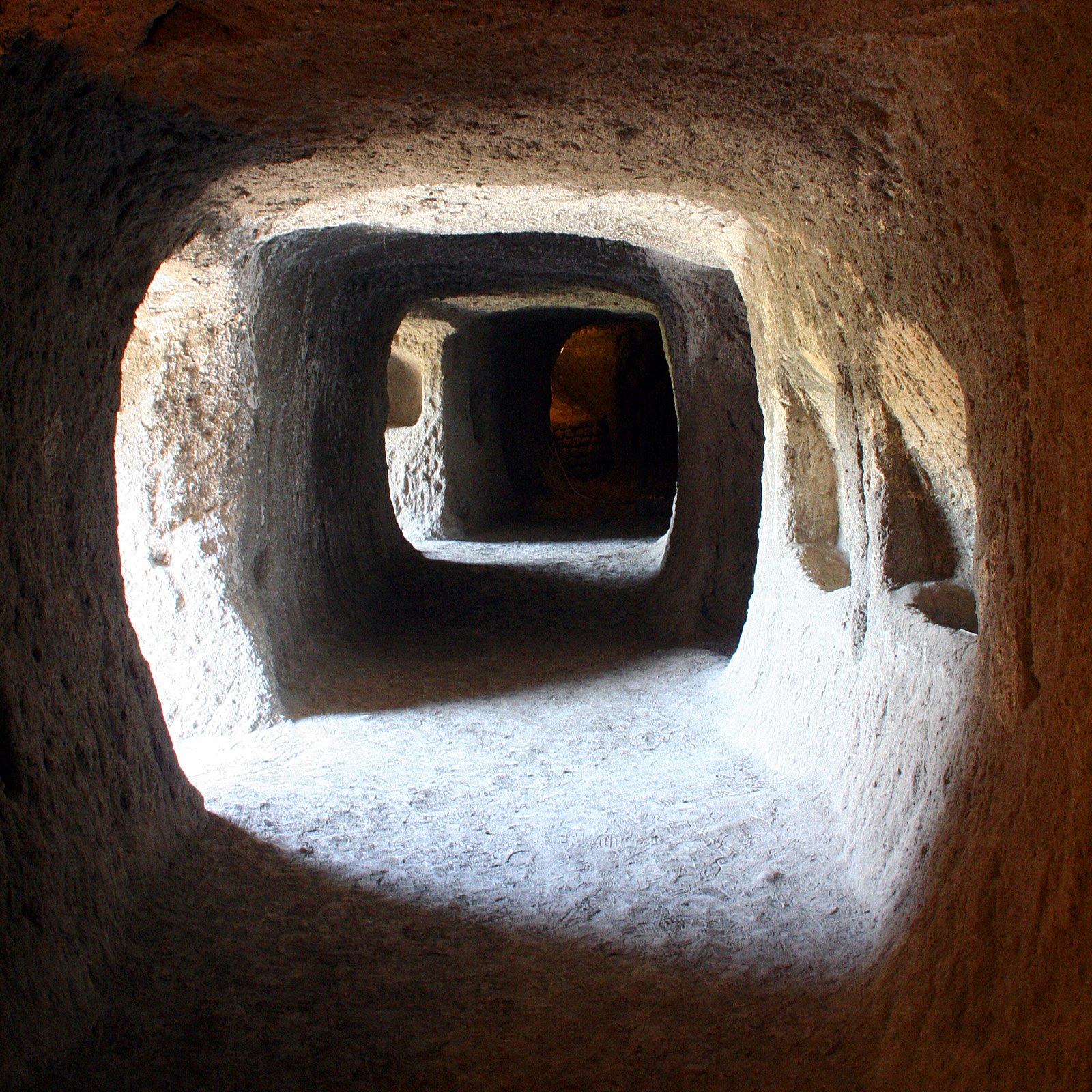 Orvieto: Italy's Underground Gem (image credits: wikimedia)
