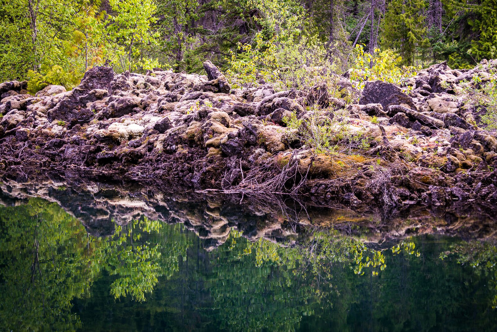 Lava Beds: Nature’s Fiery Canvas (image credits: wikimedia)