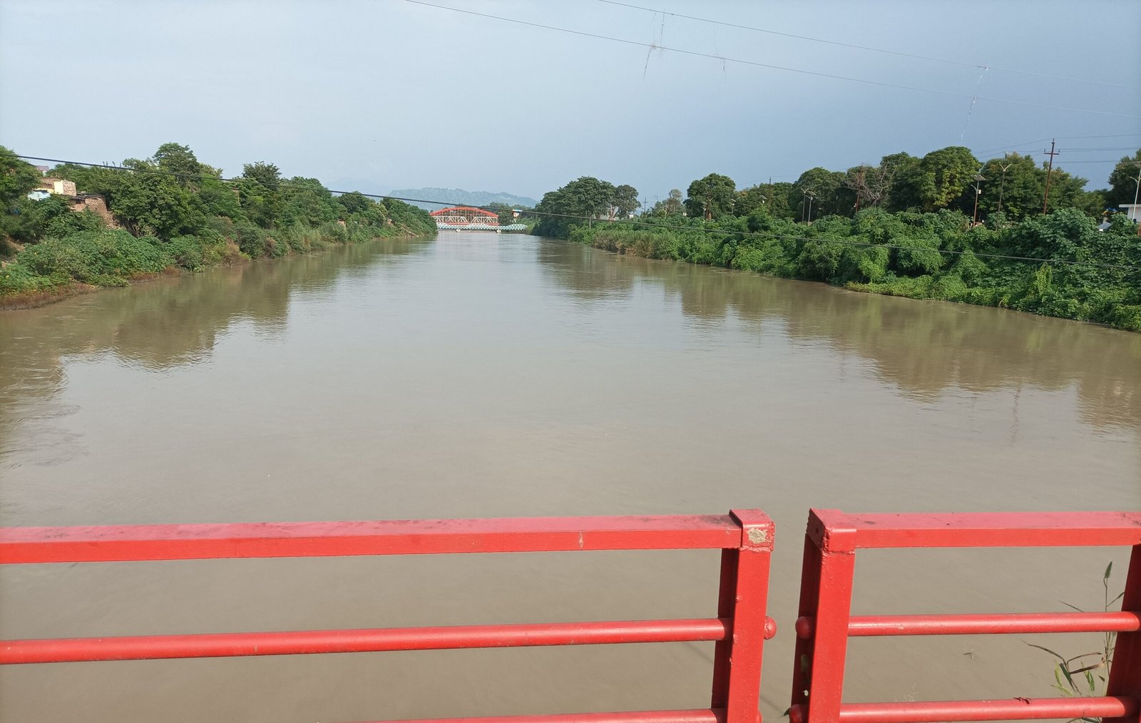 India’s Sacred Rivers: Legal Status Amid Crisis (image credits: wikimedia)