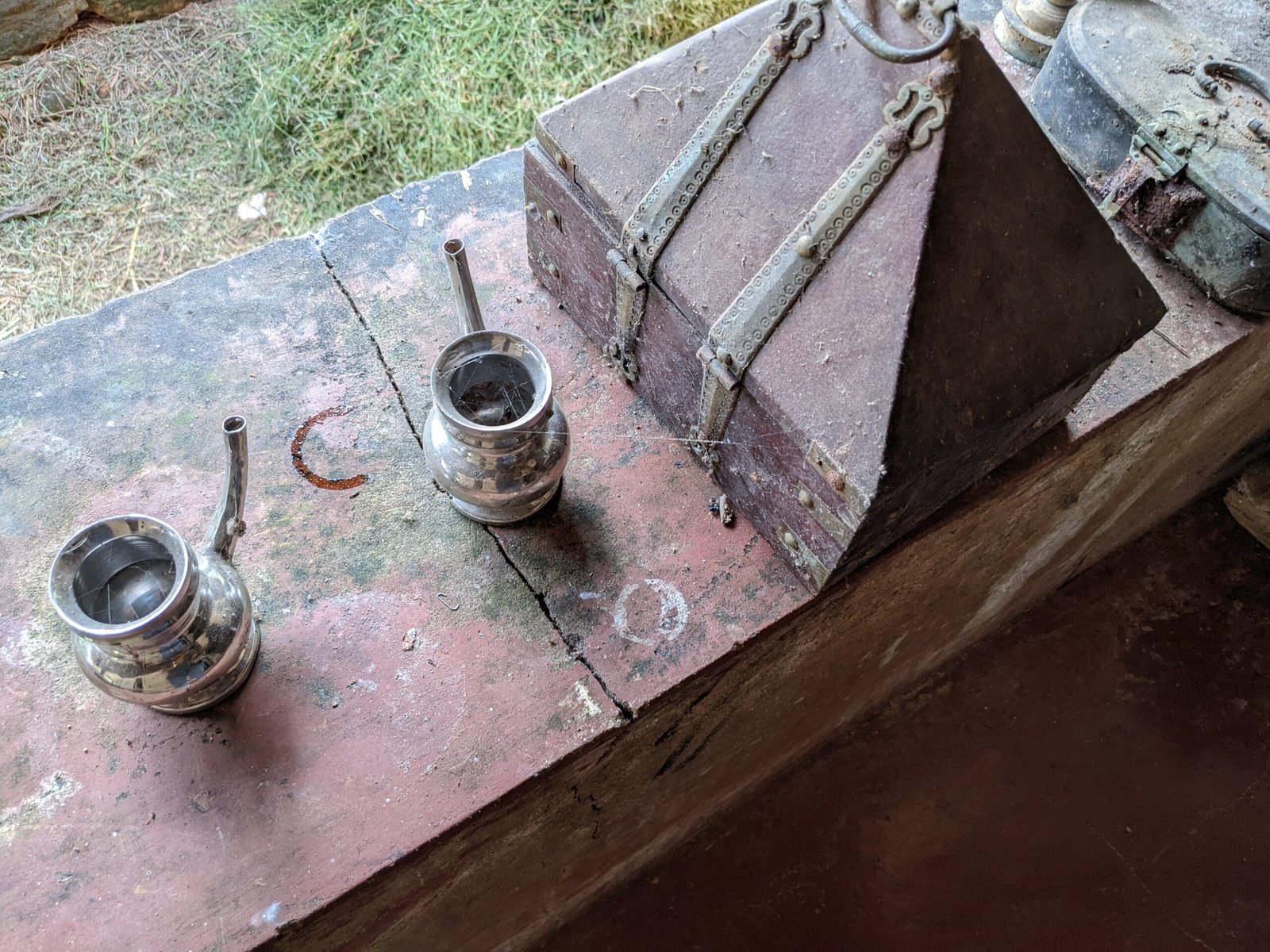 How Artifacts Ended Up Far From Home (image credits: wikimedia)