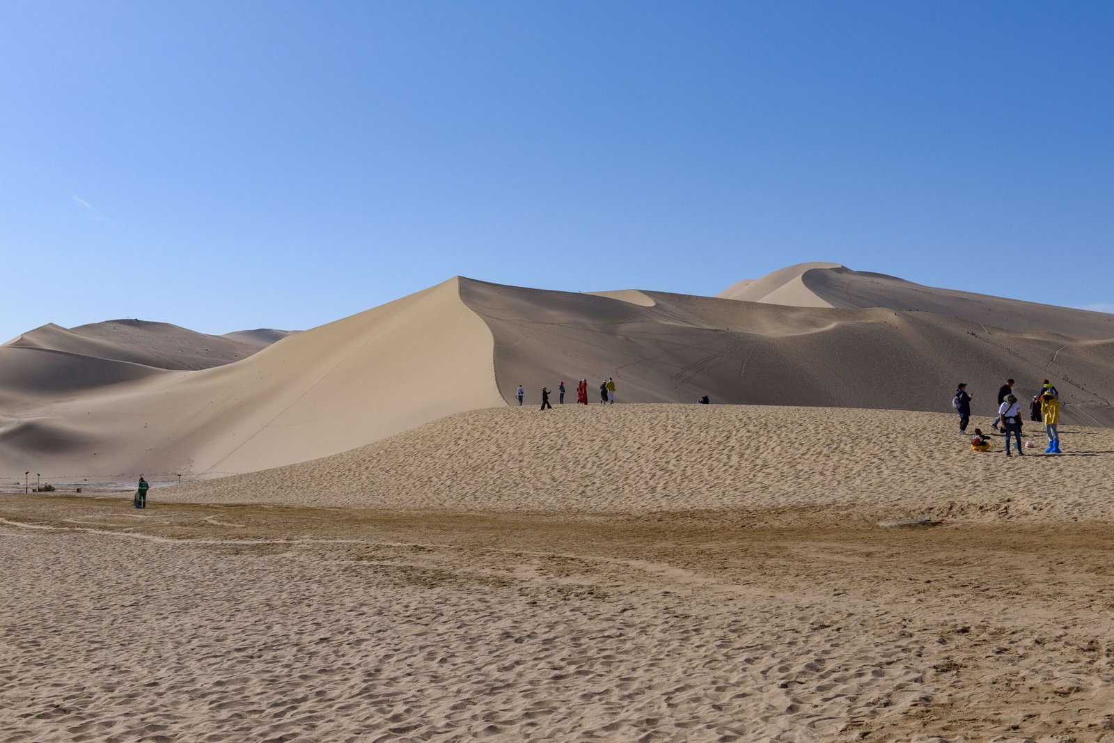 How Do You Hear the Sand Sing? (image credits: wikimedia)