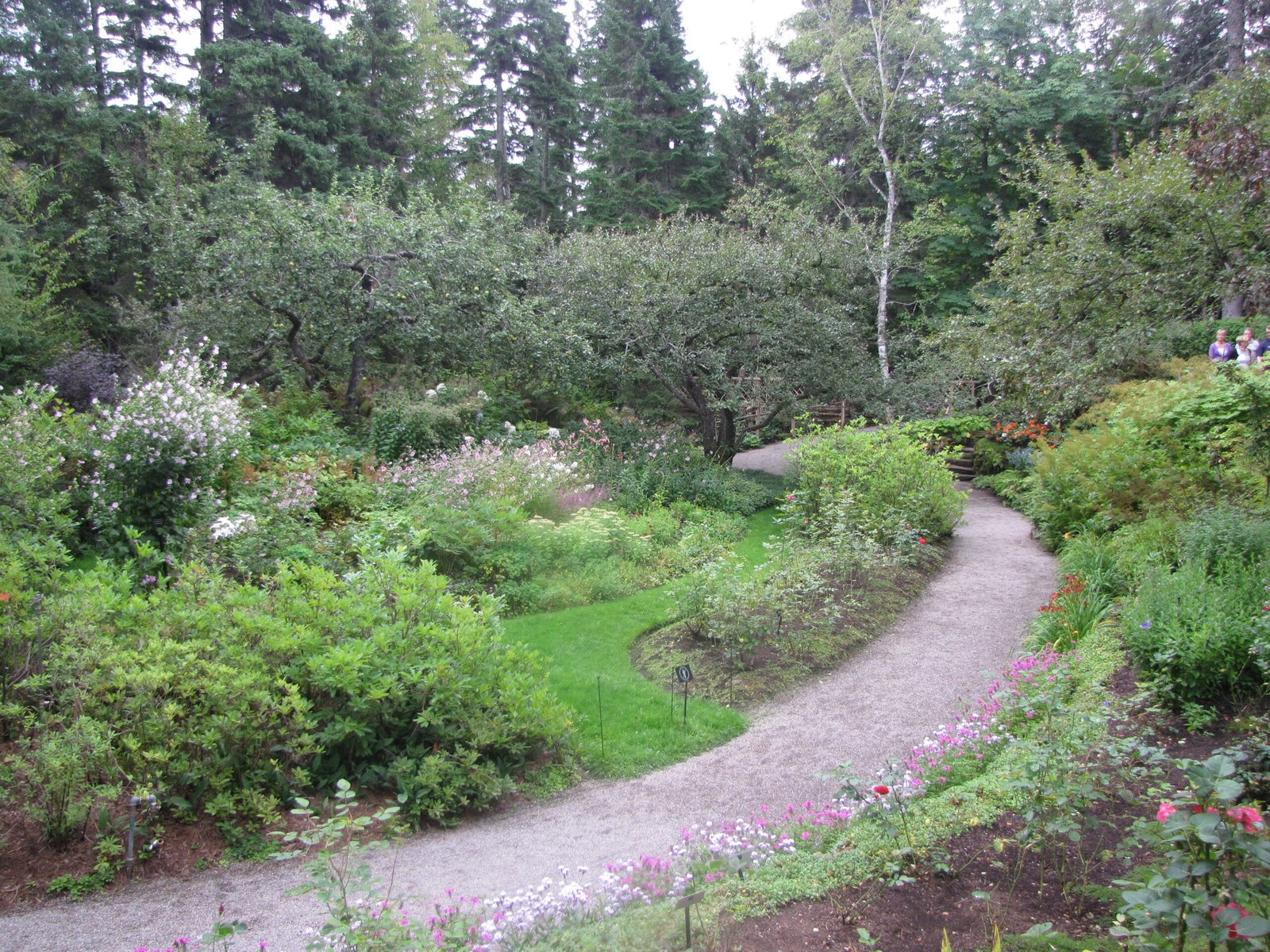 Lessons for the Future: The Enduring Power of the Métis Garden (image credits: wikimedia)