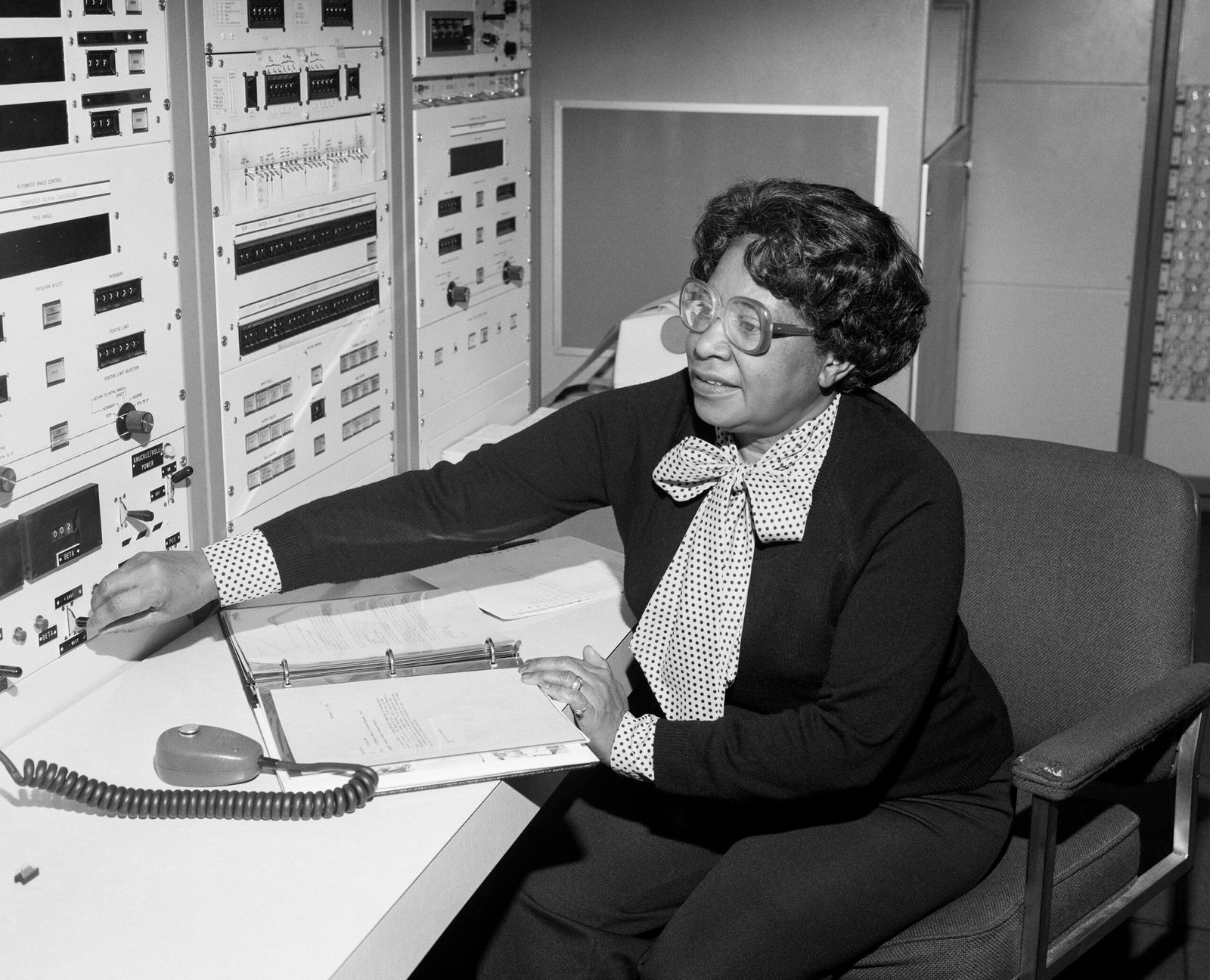 Mary Jackson: Engineering a Path for Others (image credits: wikimedia)