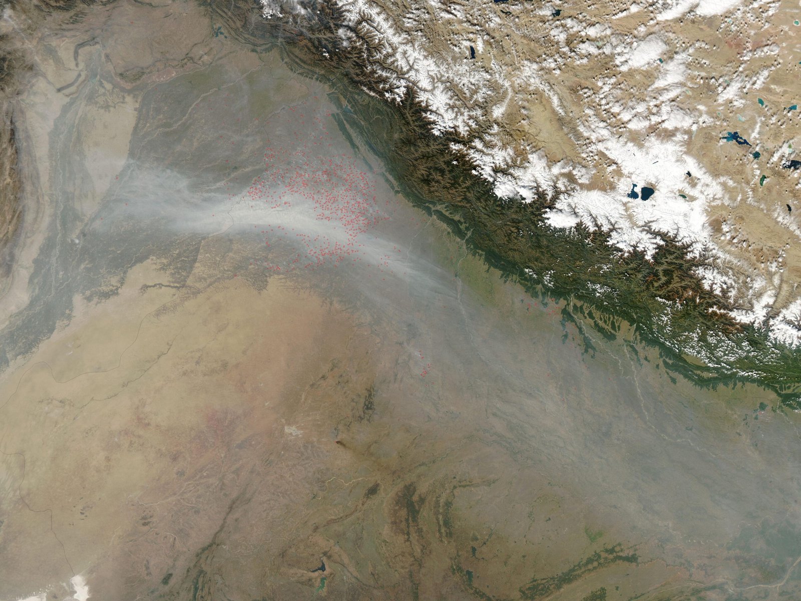 Cleaner Skies with NASA’s Air Quality Monitoring Tools (image credits: wikimedia)