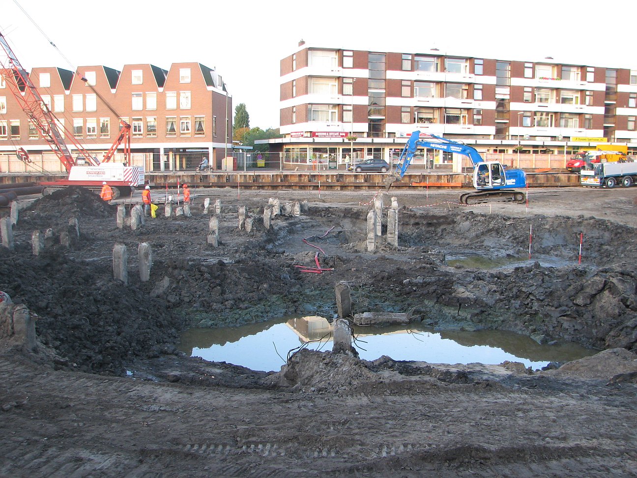Building and Maintaining the Canals (image credits: wikimedia)