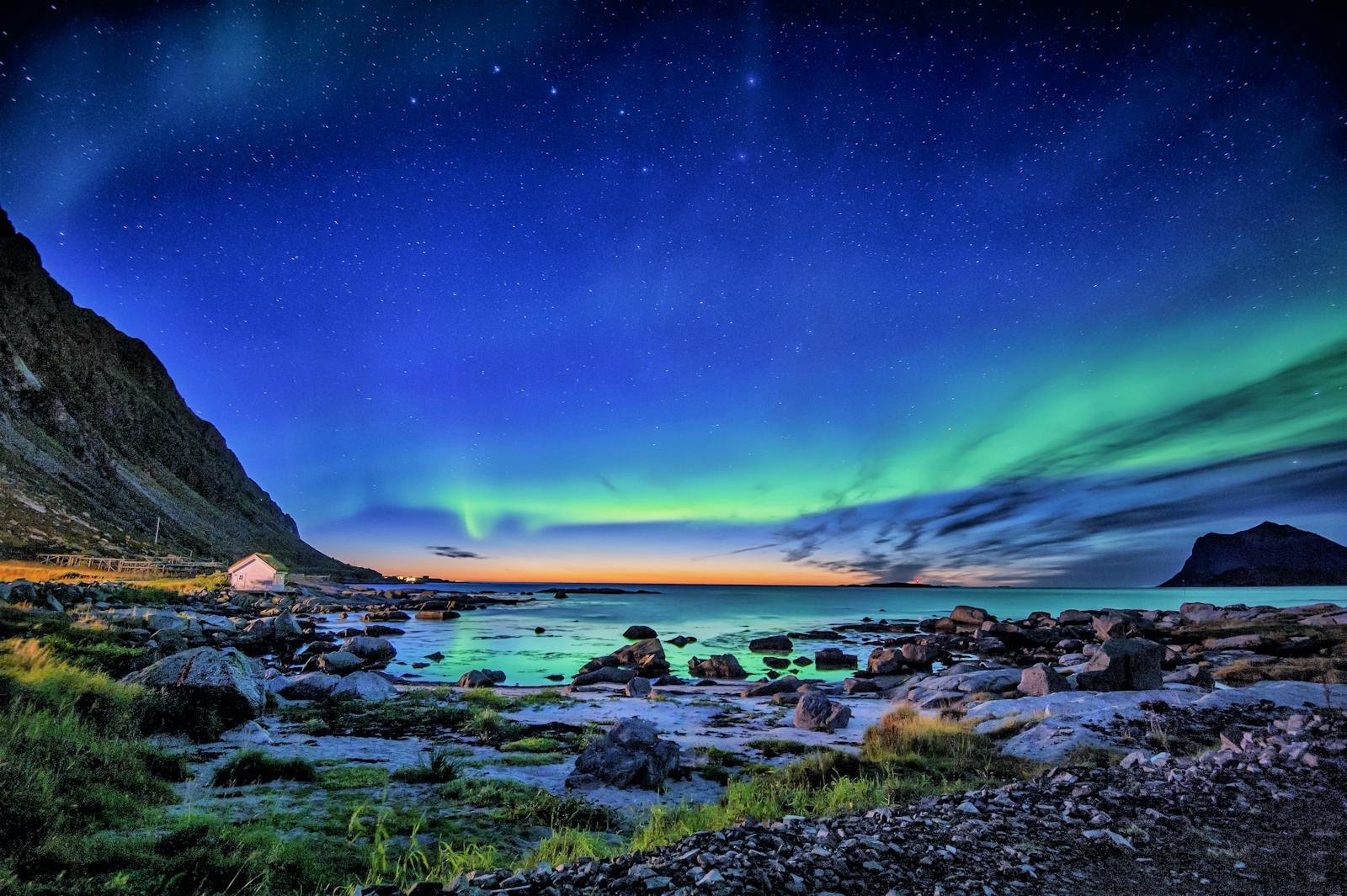 The Day Earth’s Magnetic Field Almost Flipped