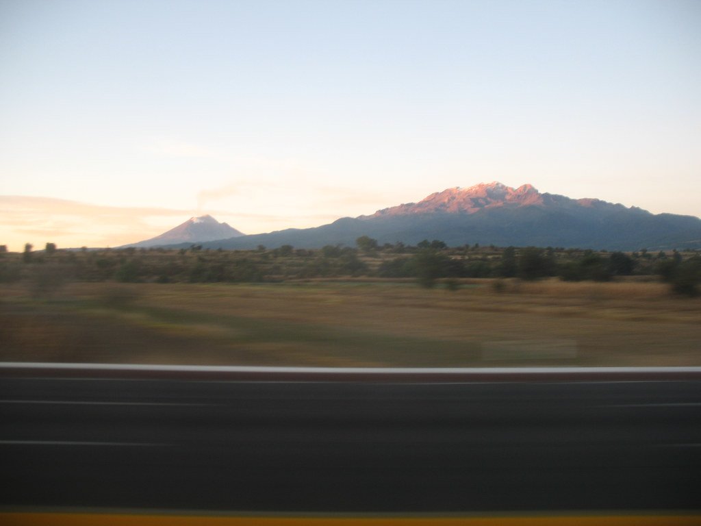mexico-volcano.