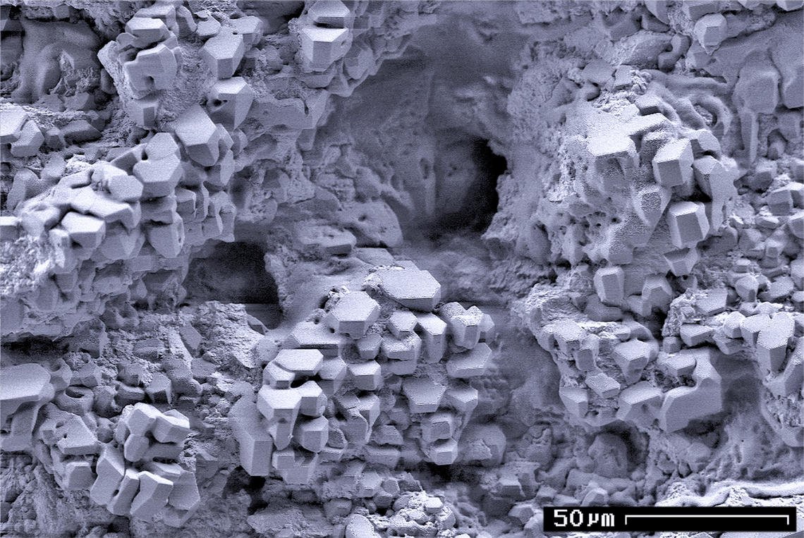 Can Methane Hydrates Be Used as Energy? (image credits: wikimedia)