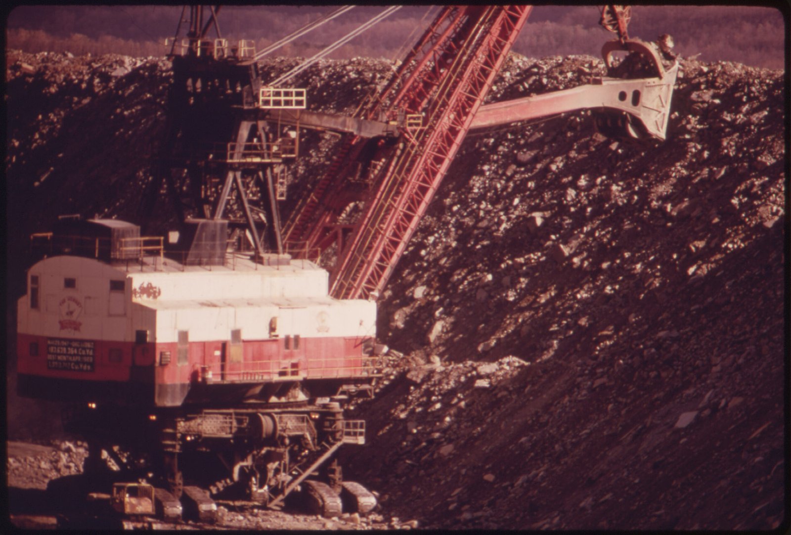 Coal Mining: A Looming Threat (image credits: wikimedia)