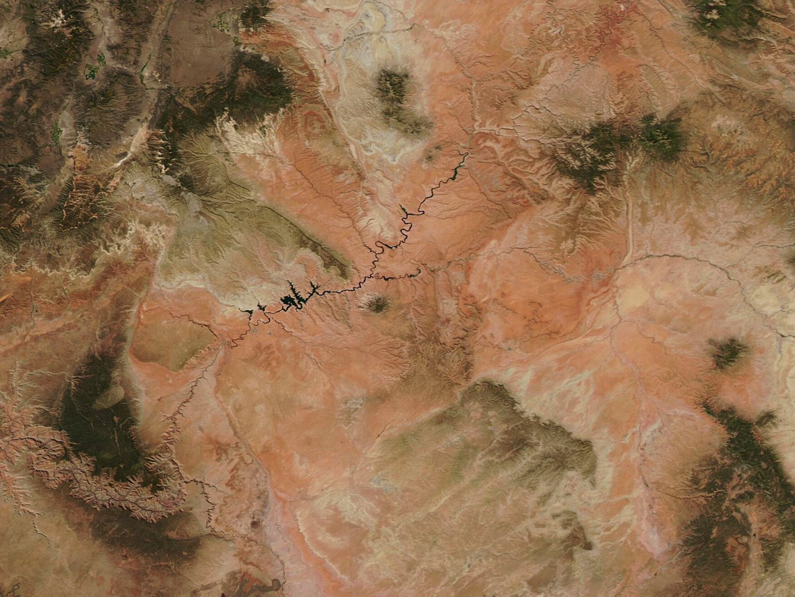 Seven States, One Shrinking River (image credits: wikimedia)