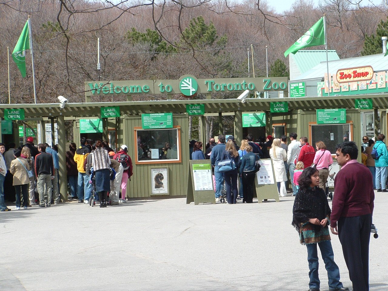 Toronto Zoo: Northern Innovators in Species Recovery (image credits: wikimedia)