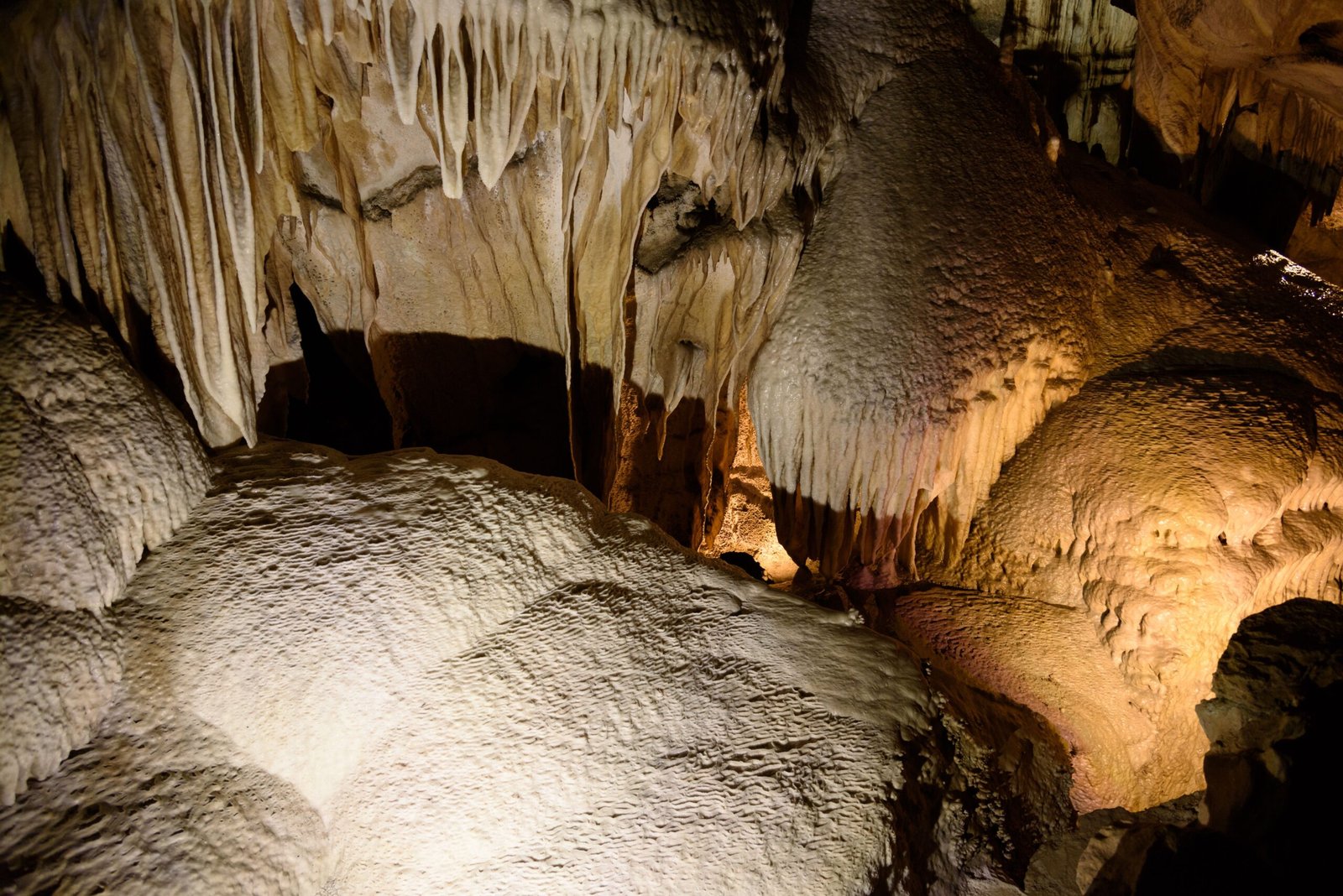 The Crystal Caves’ Enduring Legacy (image credits: wikimedia)