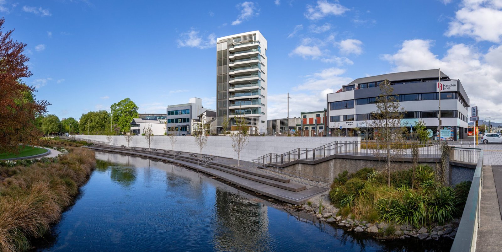 The Science Behind the Tremors: What Triggers New Zealand’s Quakes? (image credits: wikimedia)