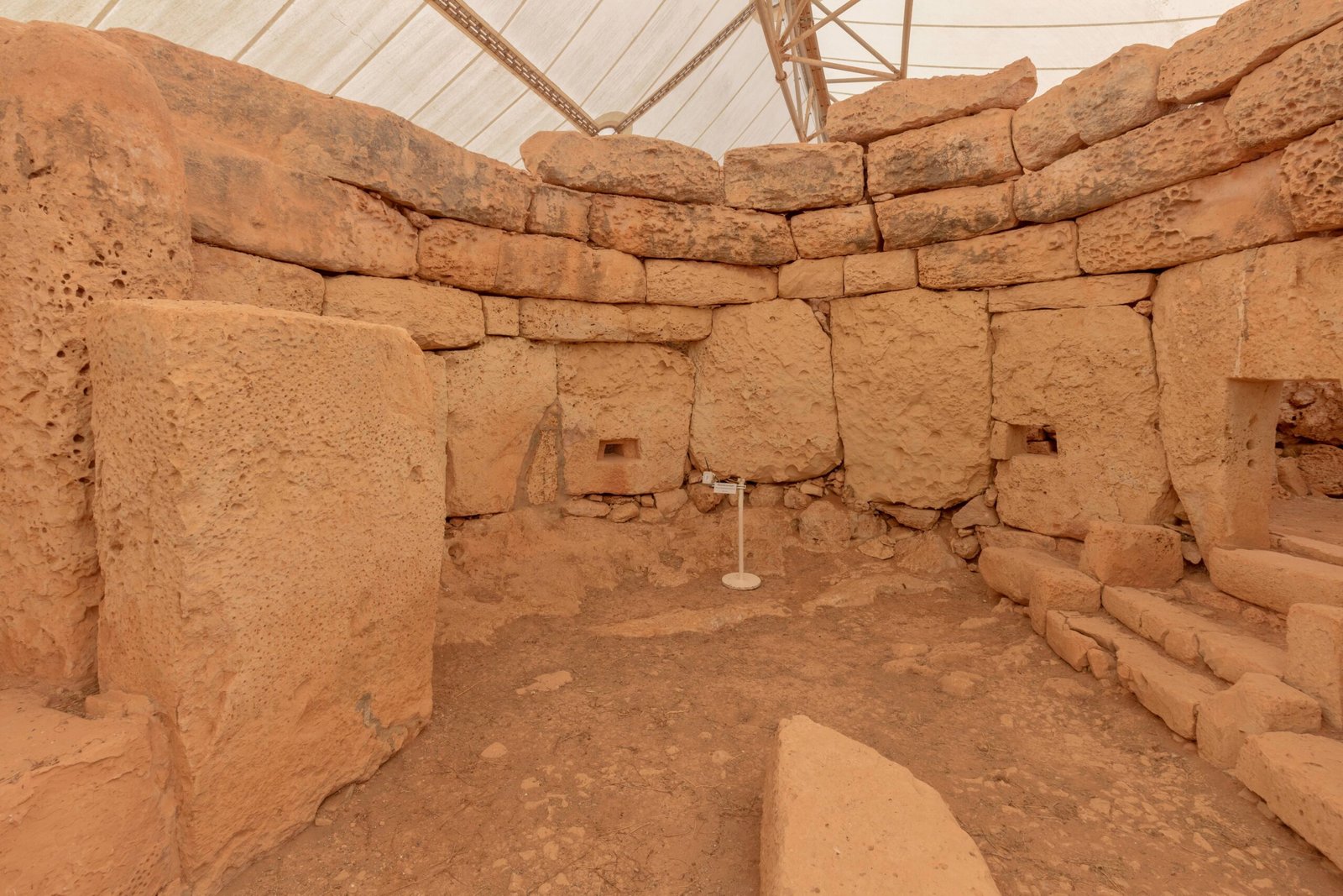 Ħaġar Qim and Mnajdra: Astronomical Masterpieces (image credits: wikimedia)