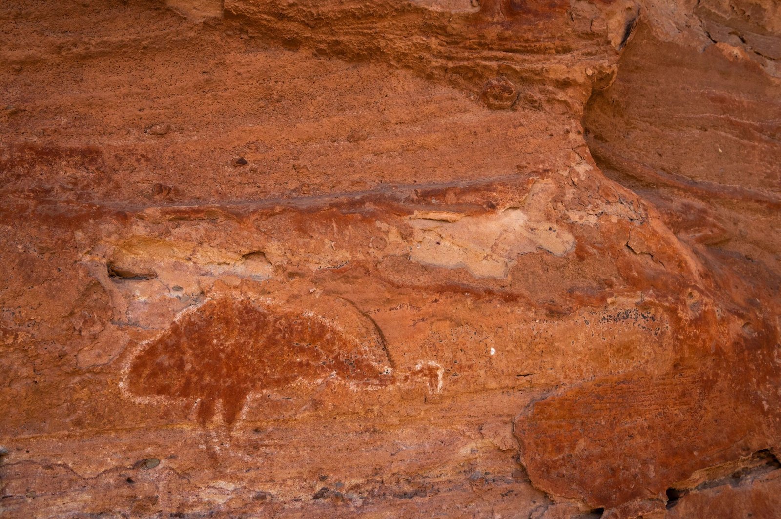 The Ongoing Role of Aboriginal Artists (image credits: wikimedia)