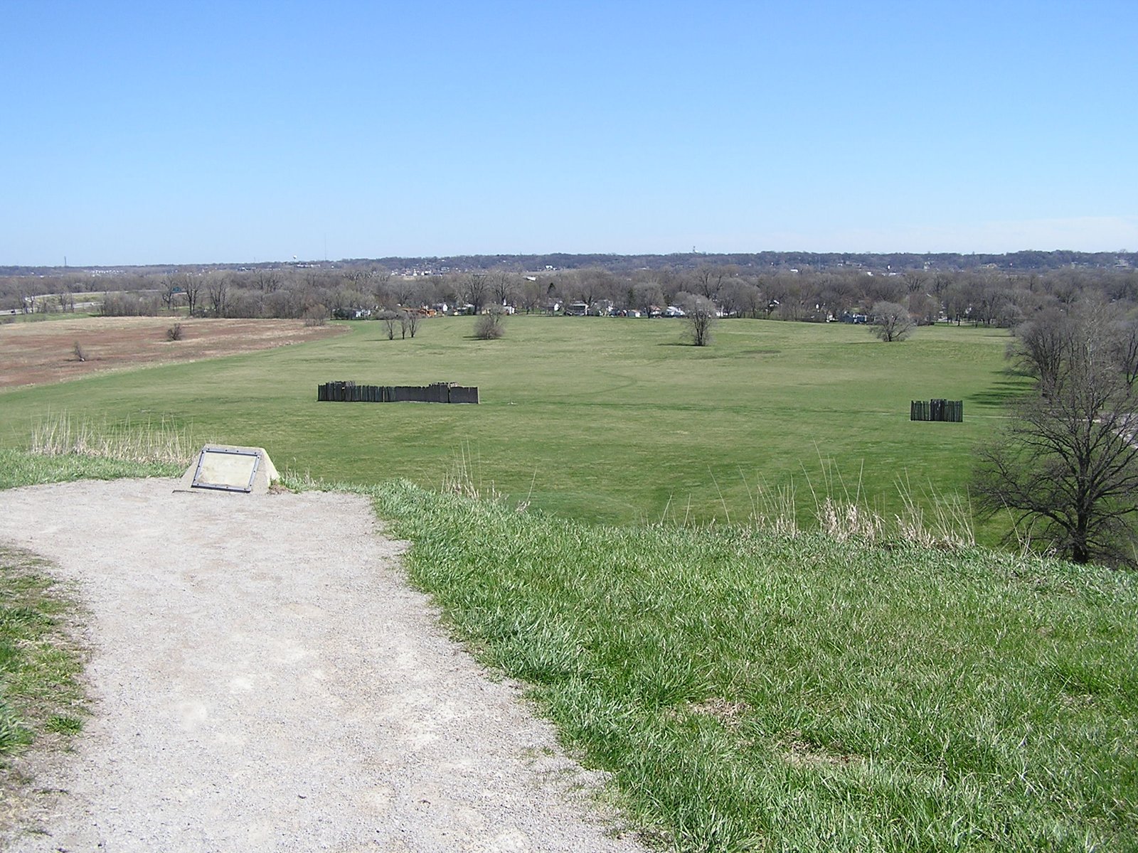 The Decline: Why Did Cahokia Disappear? (image credits: wikimedia)