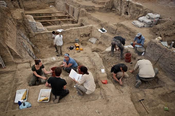 Clues from Archaeological Excavations (image credits: wikimedia)