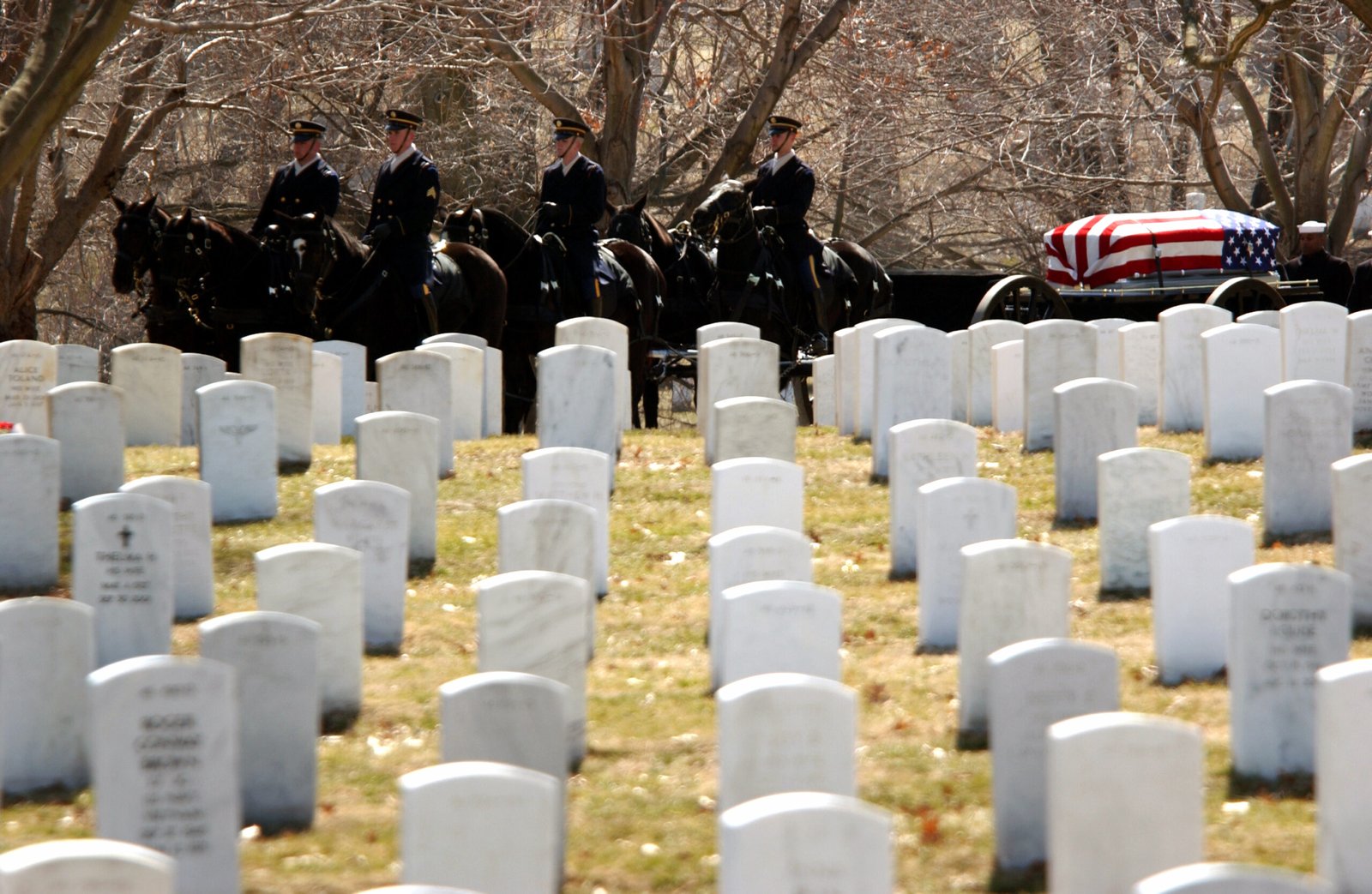 Ethical Questions: What Should We Do With Human Remains? (image credits: wikimedia)