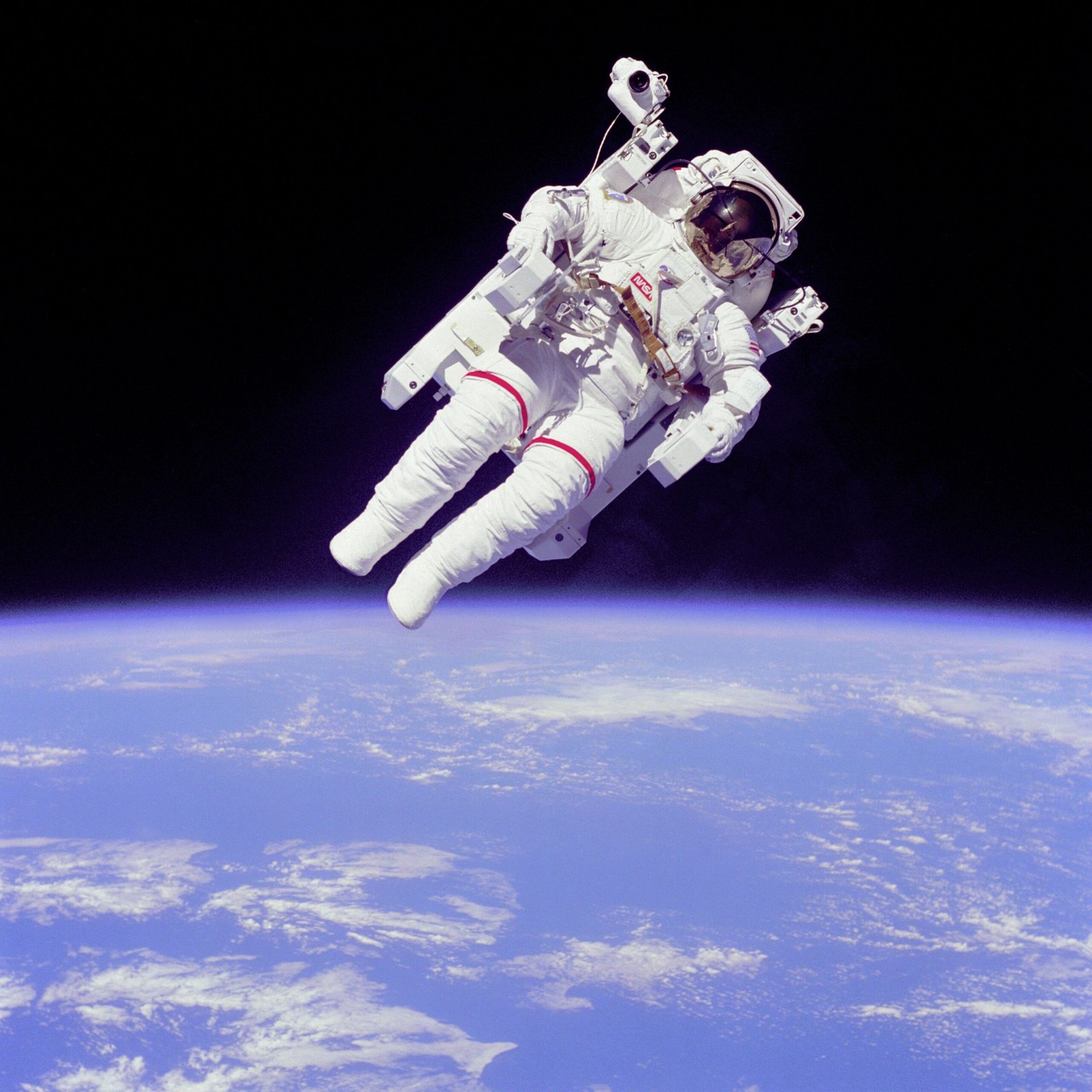 Historic Precedents: Has It Ever Happened Before? (image credits: wikimedia)